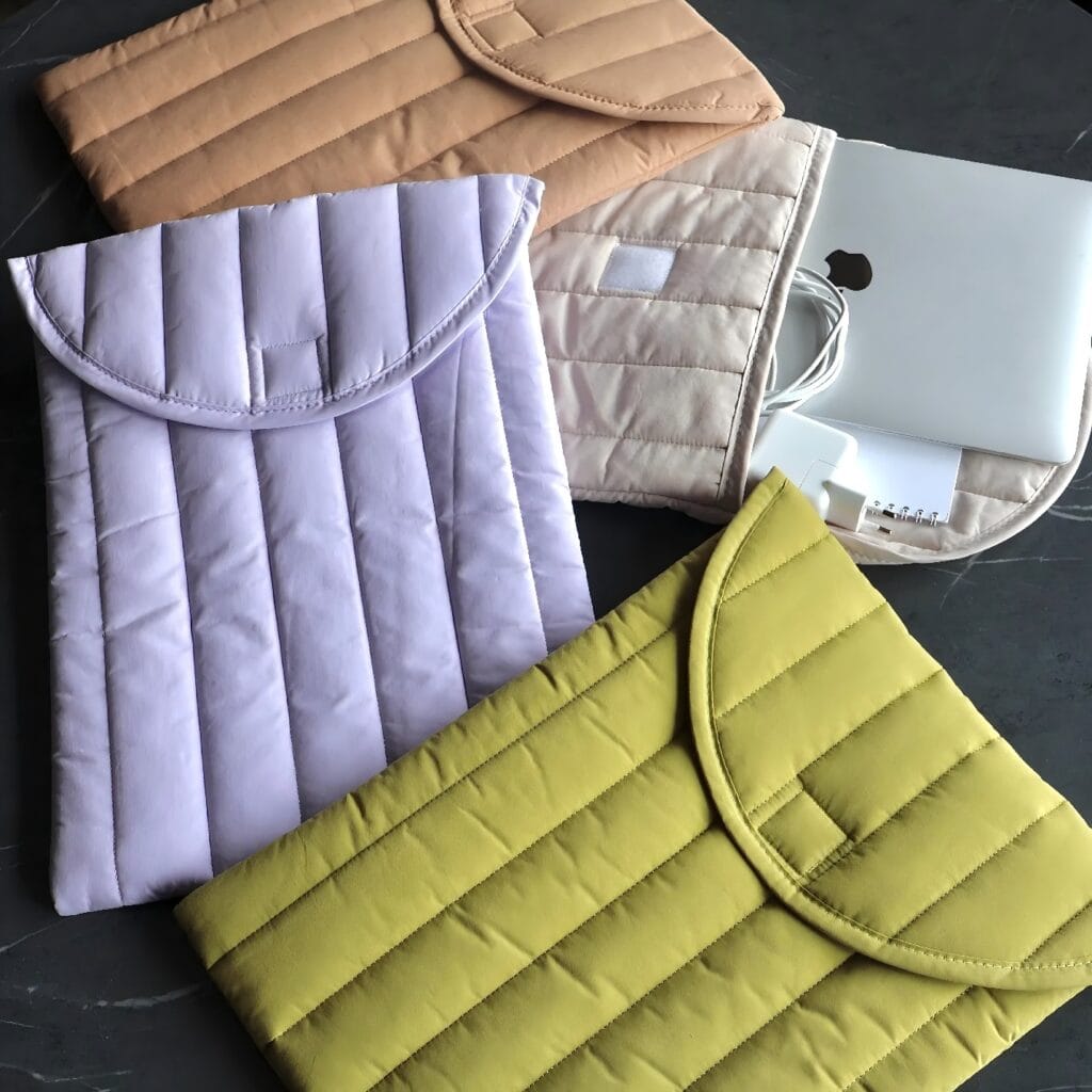 Quilted custom laptop bags from manufacturer catalog