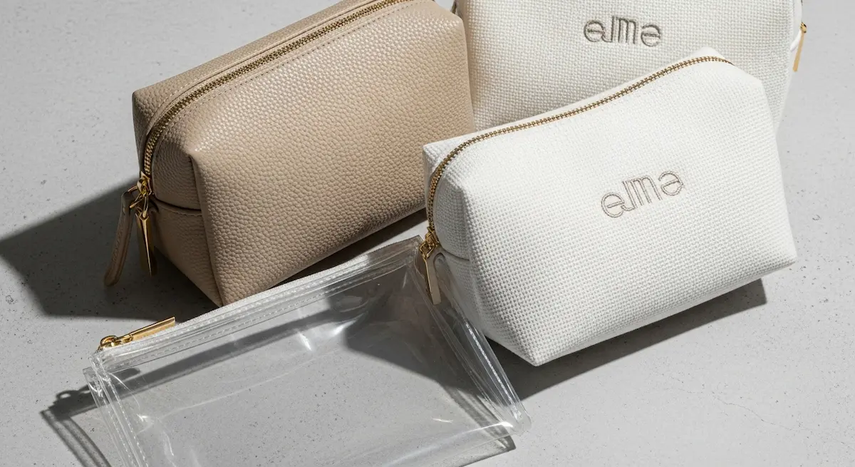 custom-cosmetic-bags-for-beauty-brands