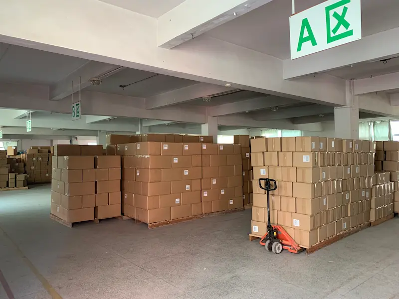 cosmetic bag manufacurer warehouse