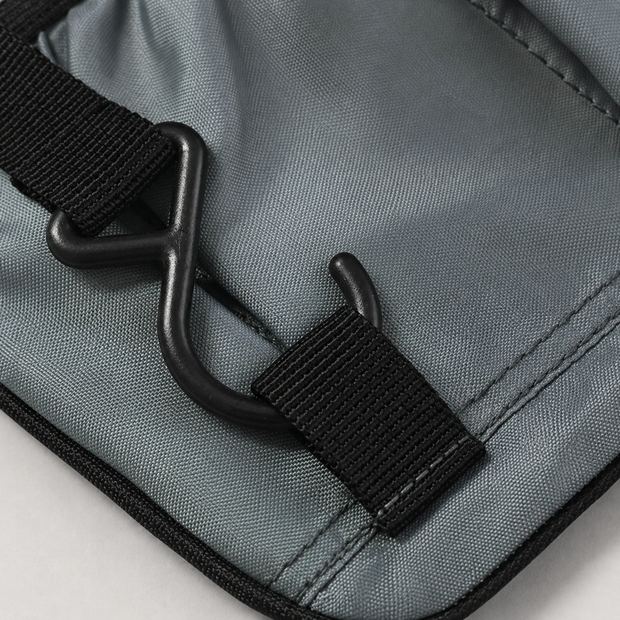 Buckle Roll-up Storage Bag