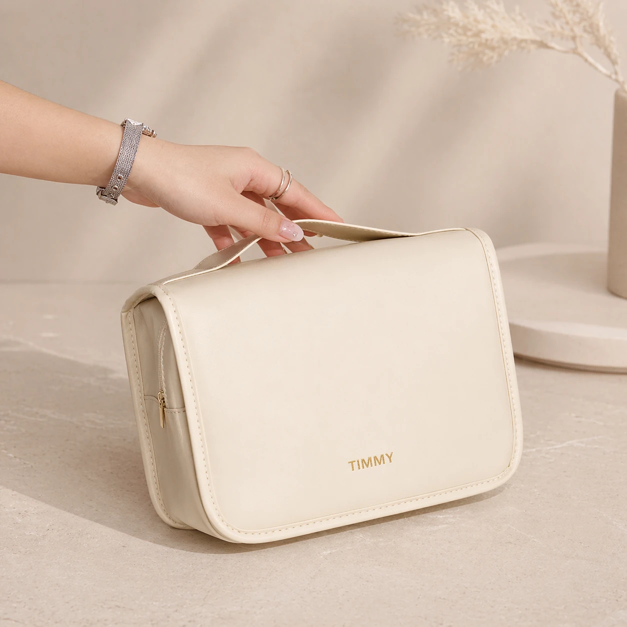 Nice Hanging Toiletry Bag