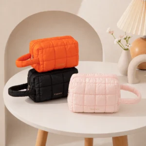 Quilted Women Handheld Cosmetic Bag